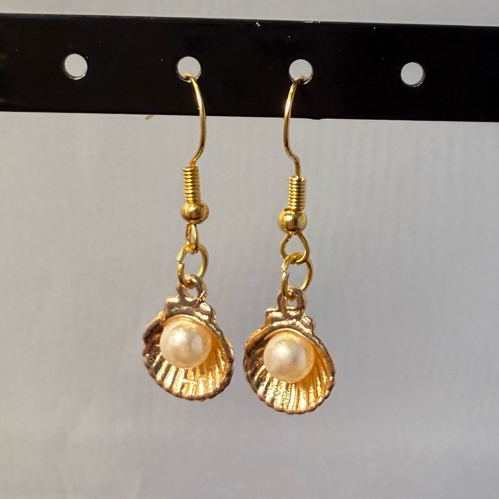 Sea Shell Earrings